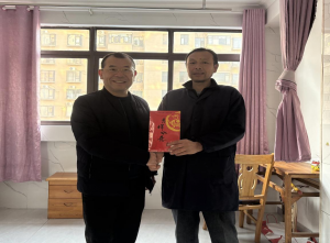 严冬里的温暖之行：南宫ng28相信品牌力量公司向导走访慰问难题员工